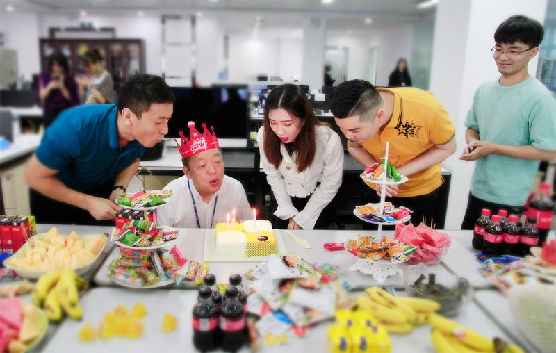賽為8月員工生日會，奮斗不止，創(chuàng)新不止！